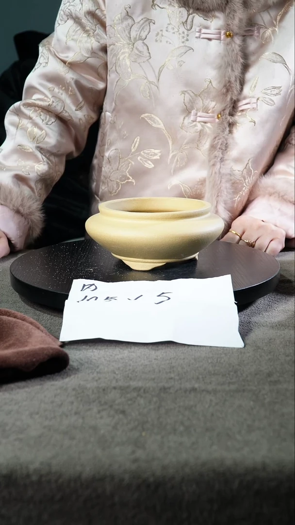 宜兴紫砂小花盆盆