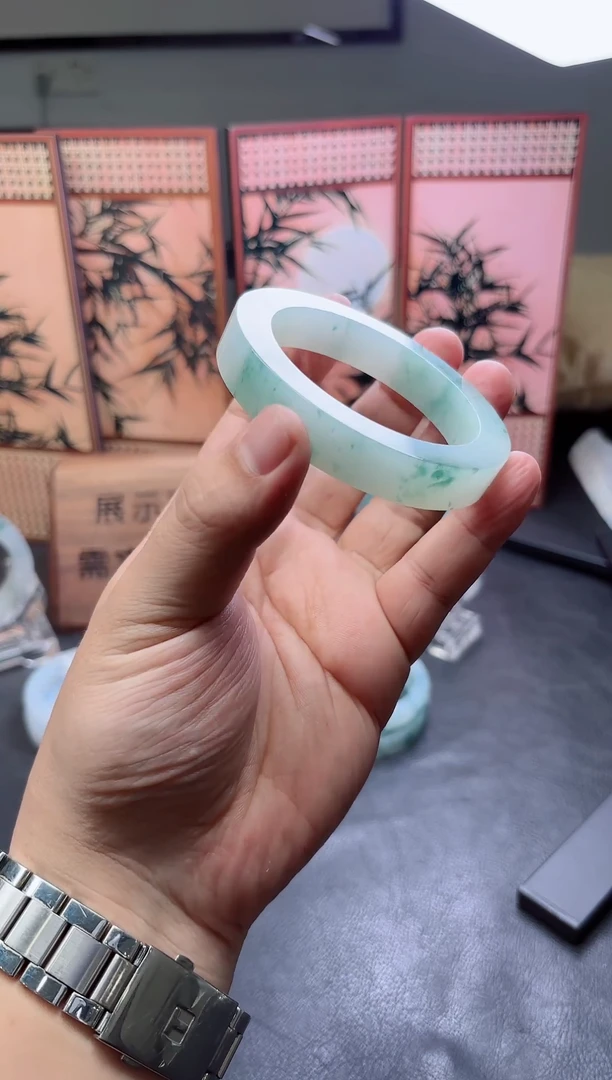 未镶嵌手镯定制翡翠?***?手镯定制