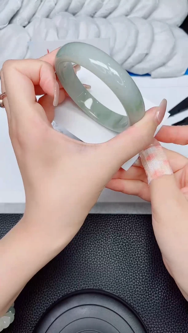 石英质玉手镯未镶嵌29-60.1