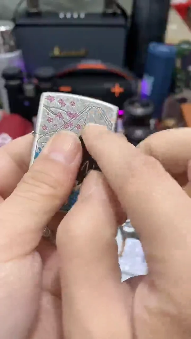 瓷片闪购商品 如图所示