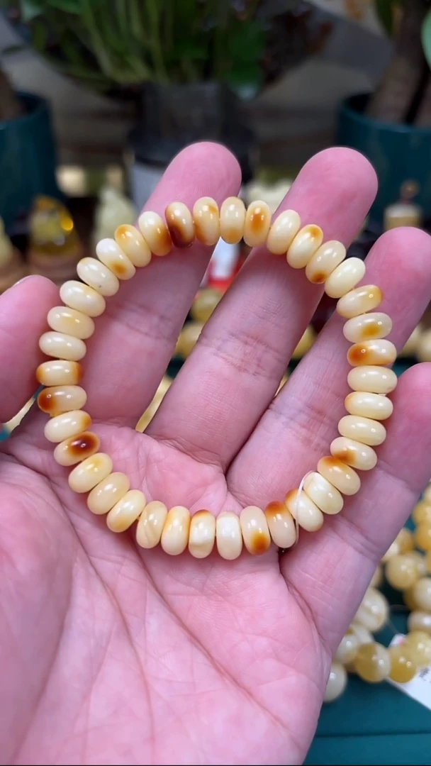 手链蜜蜡未镶嵌p61沁色花蜡奶豆单圈 10.14克 9mm