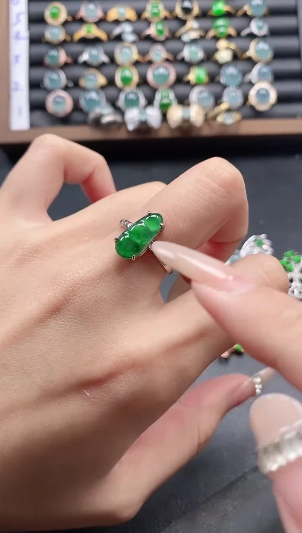 银S925镶嵌戒指翡翠51151