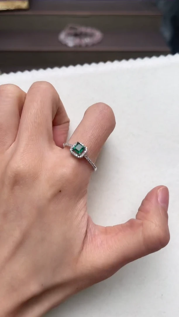 【闪购商品】祖母绿戒指银S925镶嵌aj4207