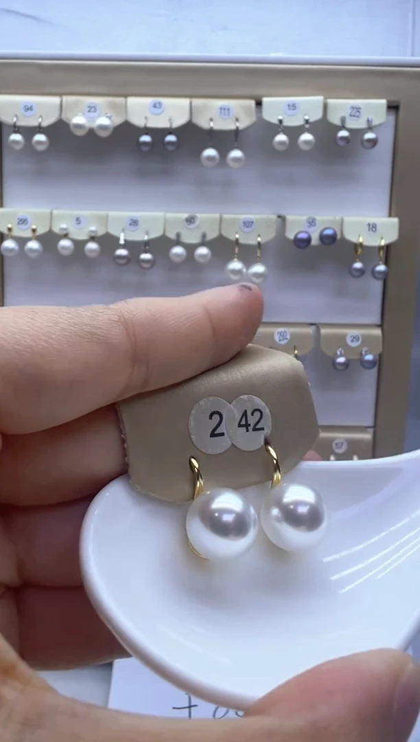 银S925镶嵌淡水珍珠耳饰242