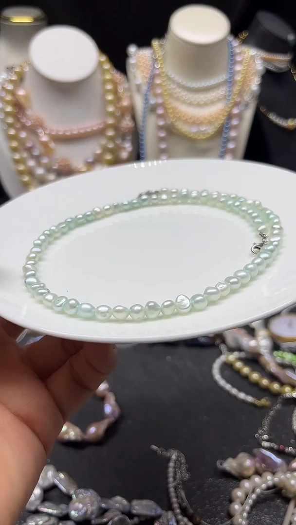 颈饰未镶嵌淡水珍珠多人