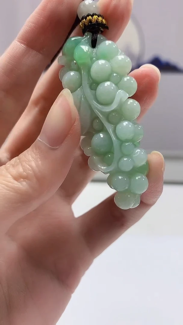 【闪购商品】定制翡翠未镶嵌4902zm-毛货挂件葡萄120