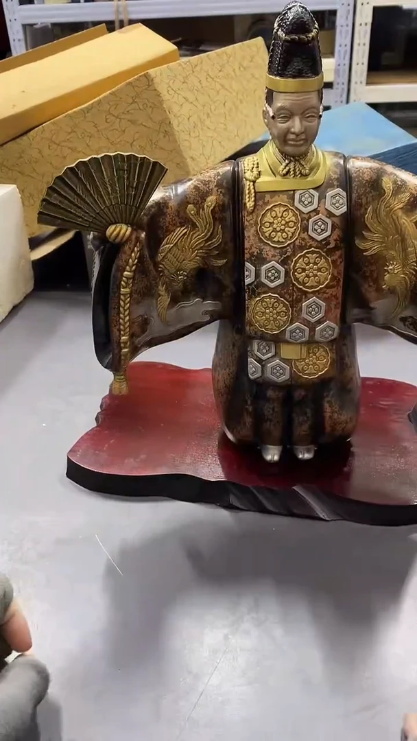 瓷片s****皇满38包邮，编号：B221