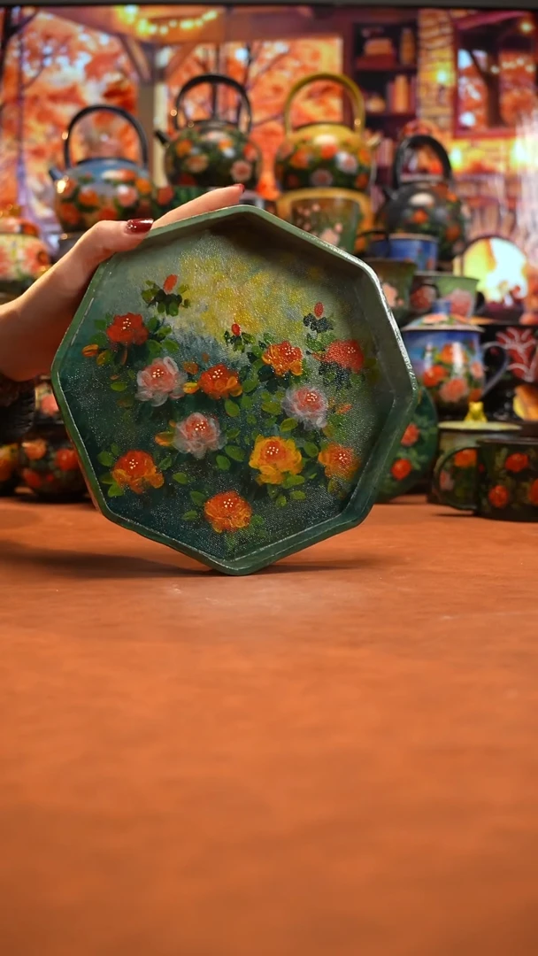 油画    釉下彩   盘