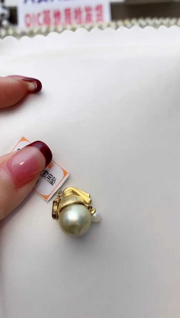 颈饰银S925镶嵌海水珍珠A38