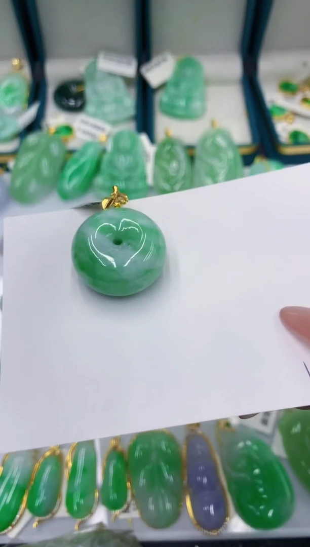 颈饰未镶嵌翡翠111111