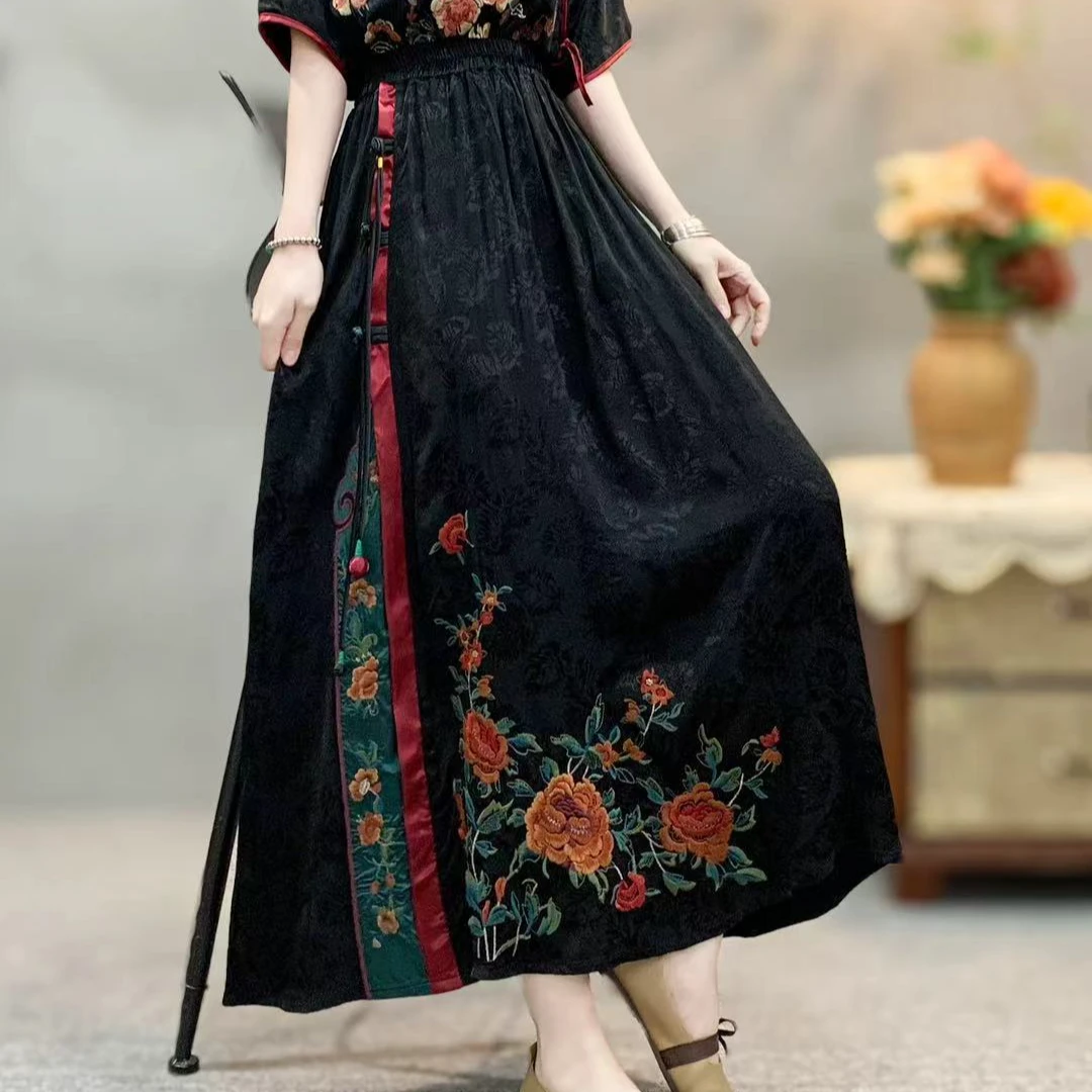 缎面民族风国风百搭松显瘦松紧腰宽松提花复古绣花半身裙
