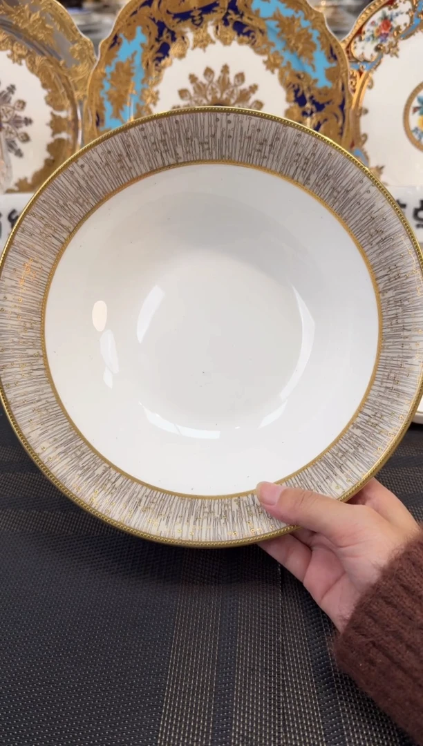 瓷片9英寸汤碗 正品 1个
