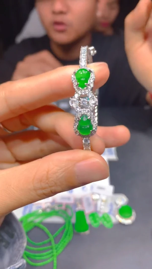 定制翡翠未镶嵌242多样性发货（发其一）