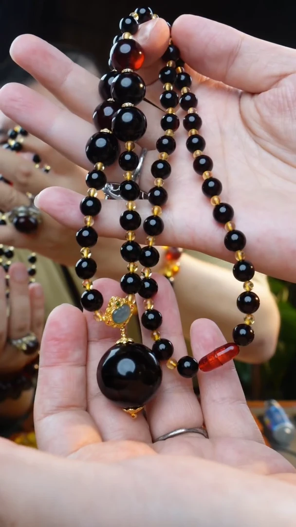 琥珀颈饰未镶嵌翳珀项链