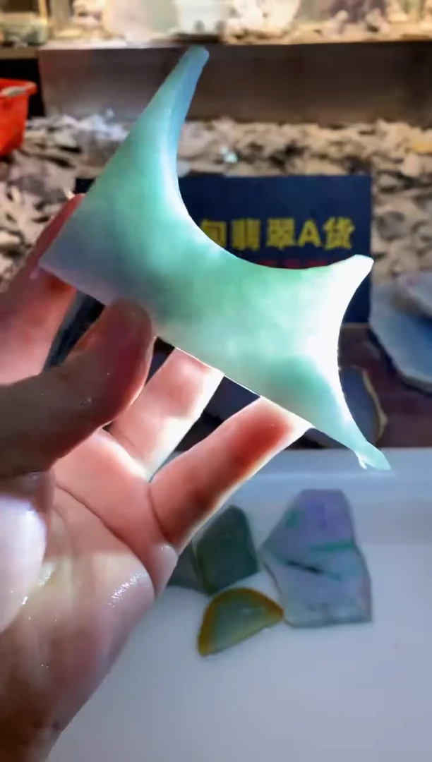 翡翠挂件未镶嵌0韩0翡翠珠宝270