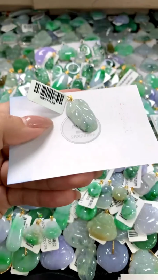 颈饰未镶嵌翡翠1111111111111111