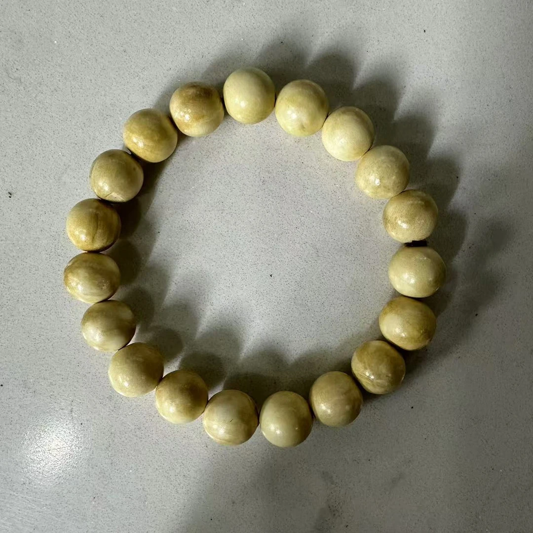 T44 C 奶香木1.0cm单圈手串