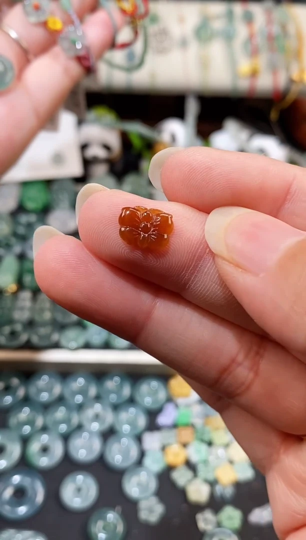 裸石翡翠冰种花花