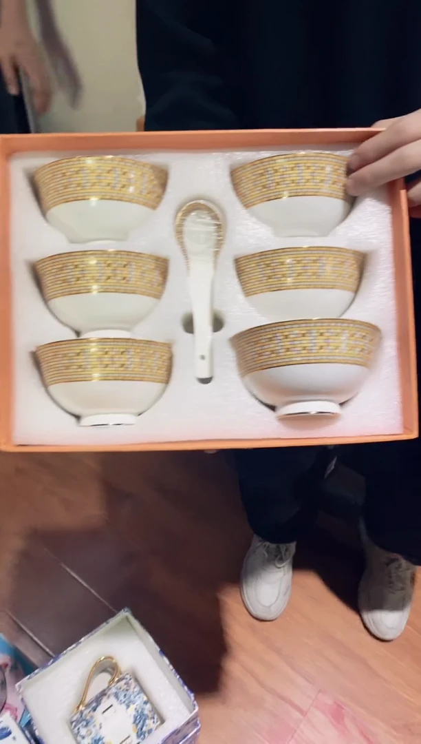 【闪购商品】杯鸿辉家品牌瓷器，京东包邮！