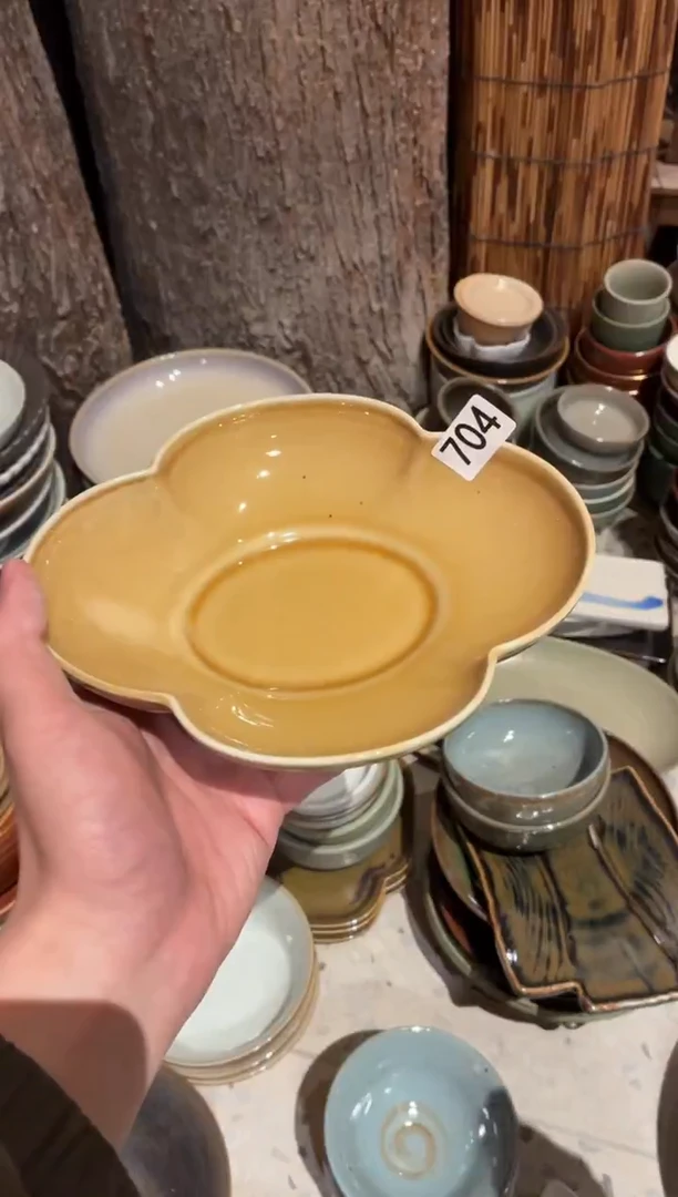 瓷片甜**?704 微瑕蜜色云朵盘1个