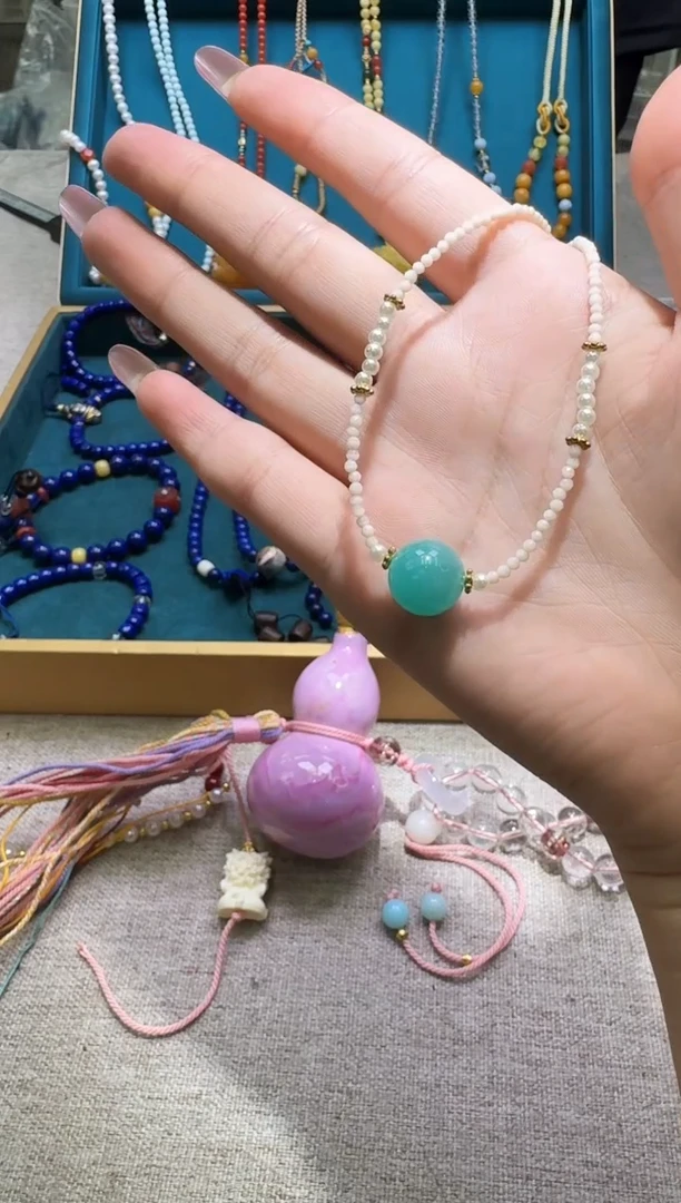 颈饰未镶嵌长石多样性发一件 380