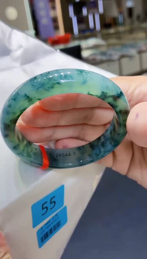 未镶嵌手镯翡翠翡翠手镯55