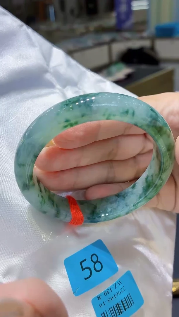 未镶嵌手镯翡翠翡翠手镯58