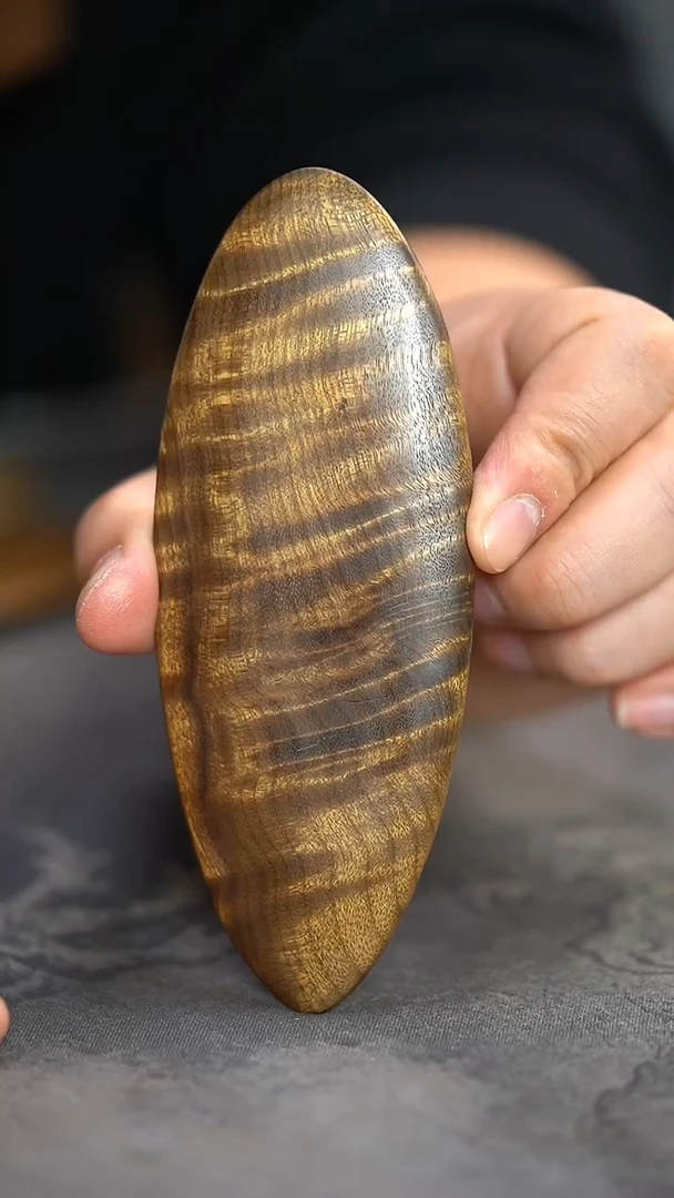 【闪购商品】金丝楠木雕893号阴沉满花纹刮刮板