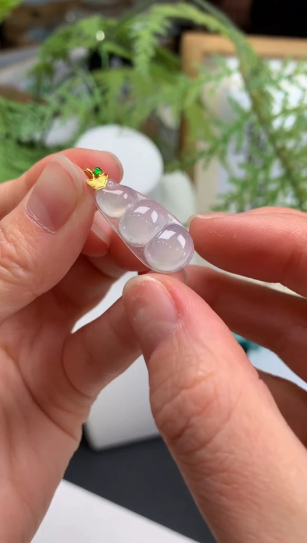 【闪购商品】定制翡翠未镶嵌吊坠-92331