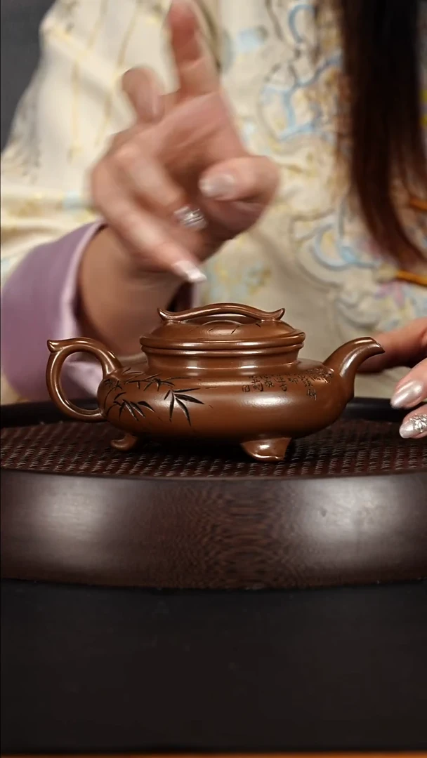 茶壶紫砂宜兴紫砂壶革紫泥三足云桥260cc