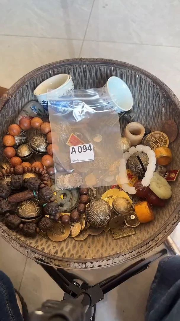 艳*红秒拍秒付闪购瓷器铜件