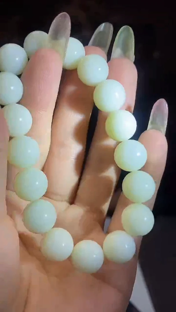 和田玉未镶嵌颈饰C344