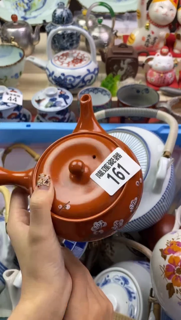 【闪购商品】瓷片隆莲瓷器欢迎大家