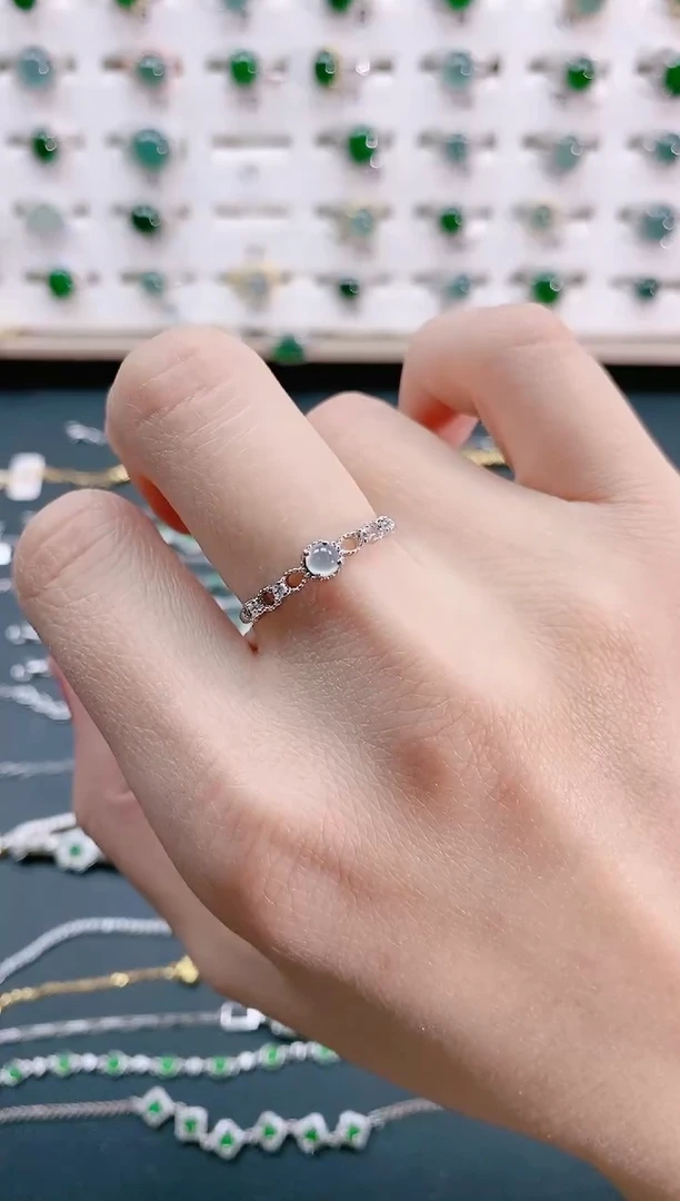 【闪购商品】翡翠戒指银S925镶嵌 天然翡翠