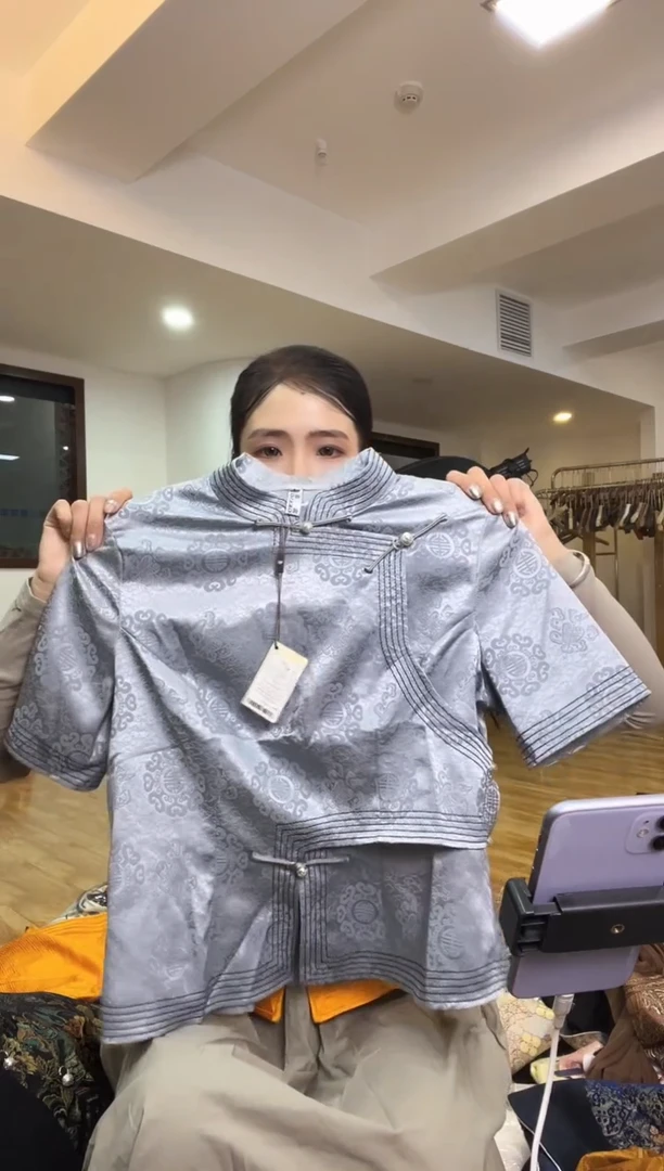 半袖 L 115斤以里