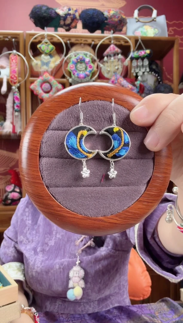 刺绣耳环112甜甜家