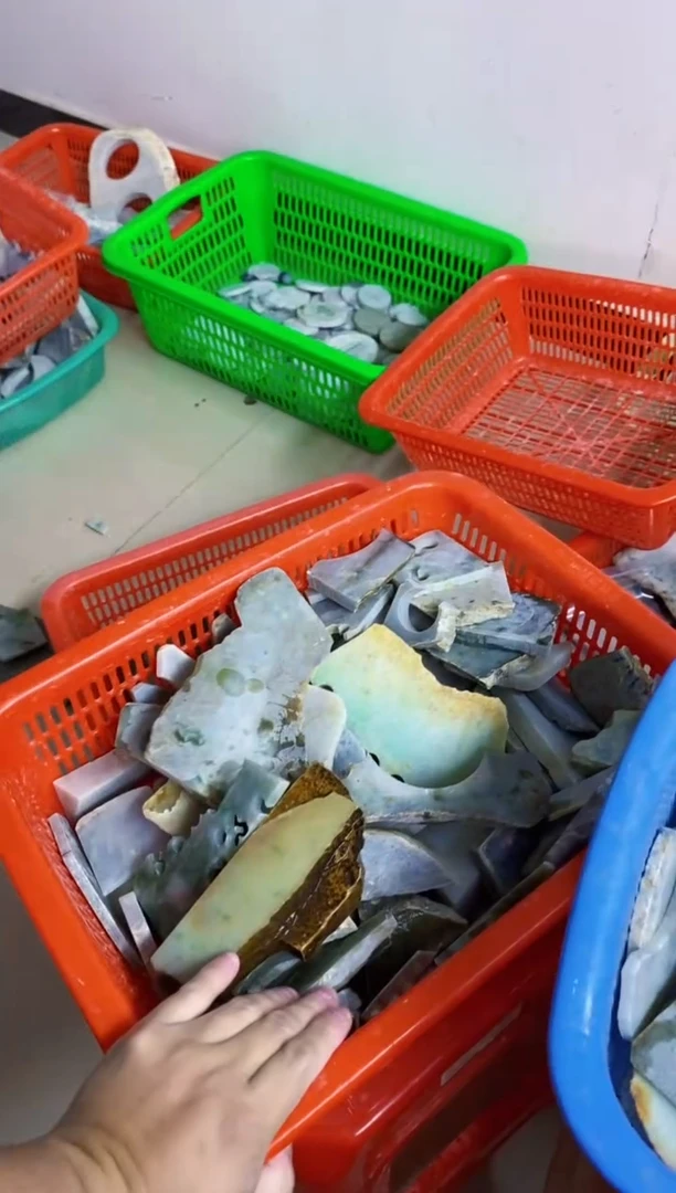 【闪购商品】翡翠颈饰未镶嵌219天然翡翠