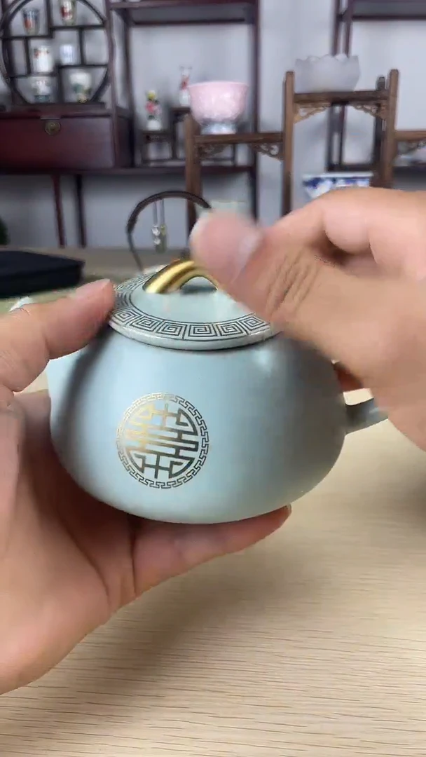 瓷心匠物直播间福利鎏金壶