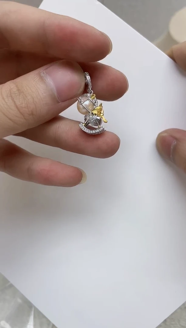 颈饰银S925镶嵌海水珍珠