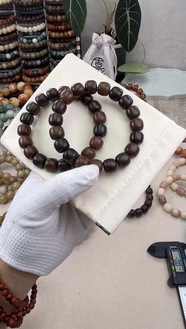 菩提根/象牙果吊坠k609啦13 干磨猪油膏