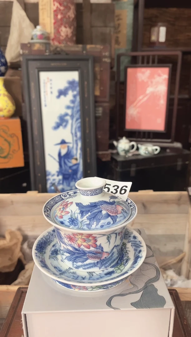 陶景德镇陶瓷摆件J536