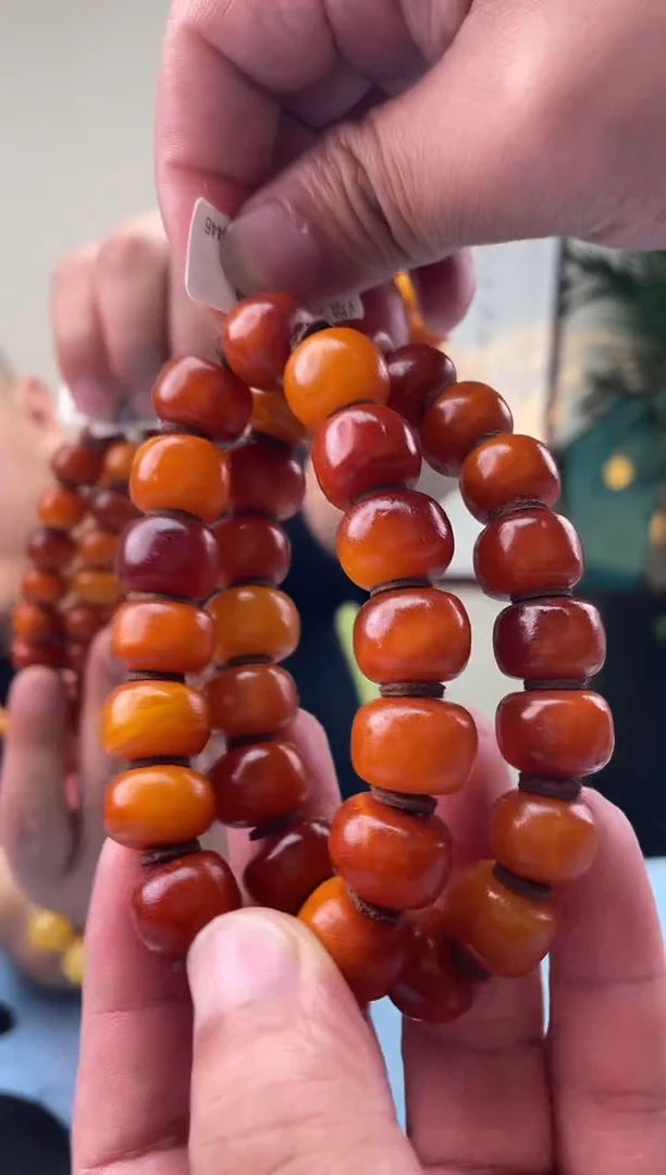 未镶嵌蜜蜡珠宝奇石h28，15微瑕假一罚十多样性发其一