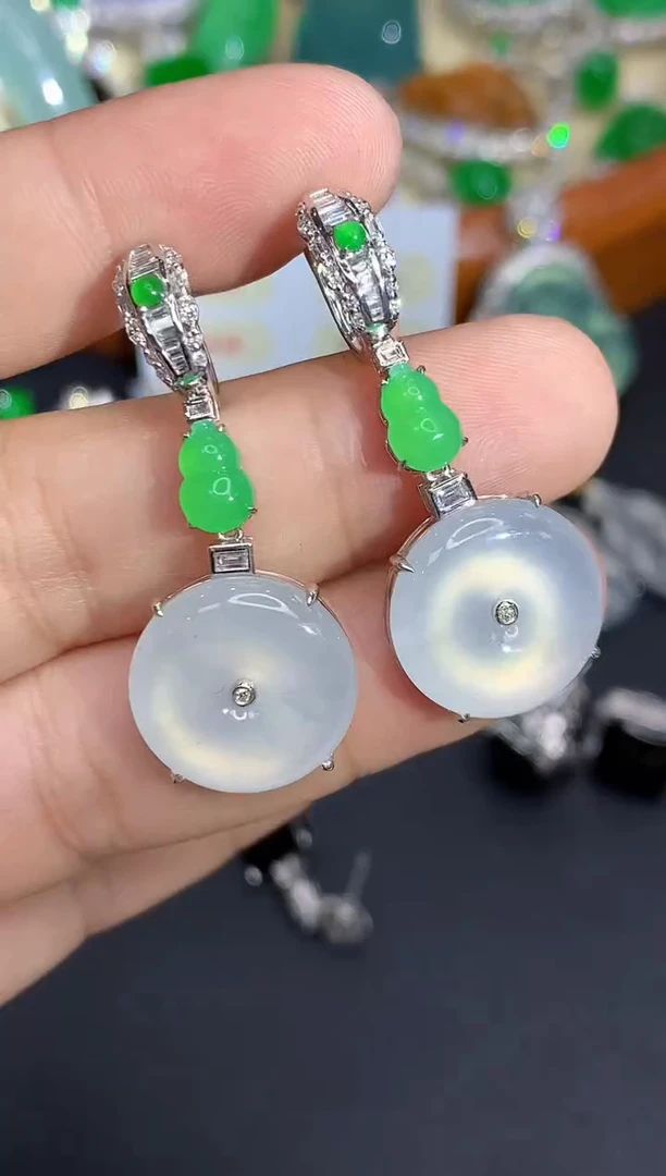 18K金镶嵌翡翠耳饰513-中国好珍宝