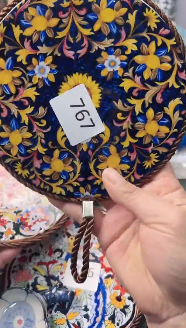 瓷片泉**源你好你好你好腻害你好