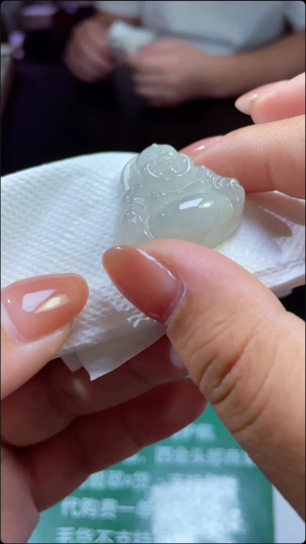 定制翡翠未镶嵌佛公