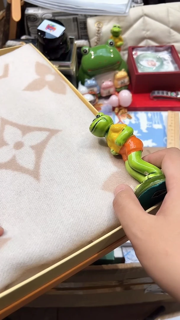 .全球寻宝高端瓷儿