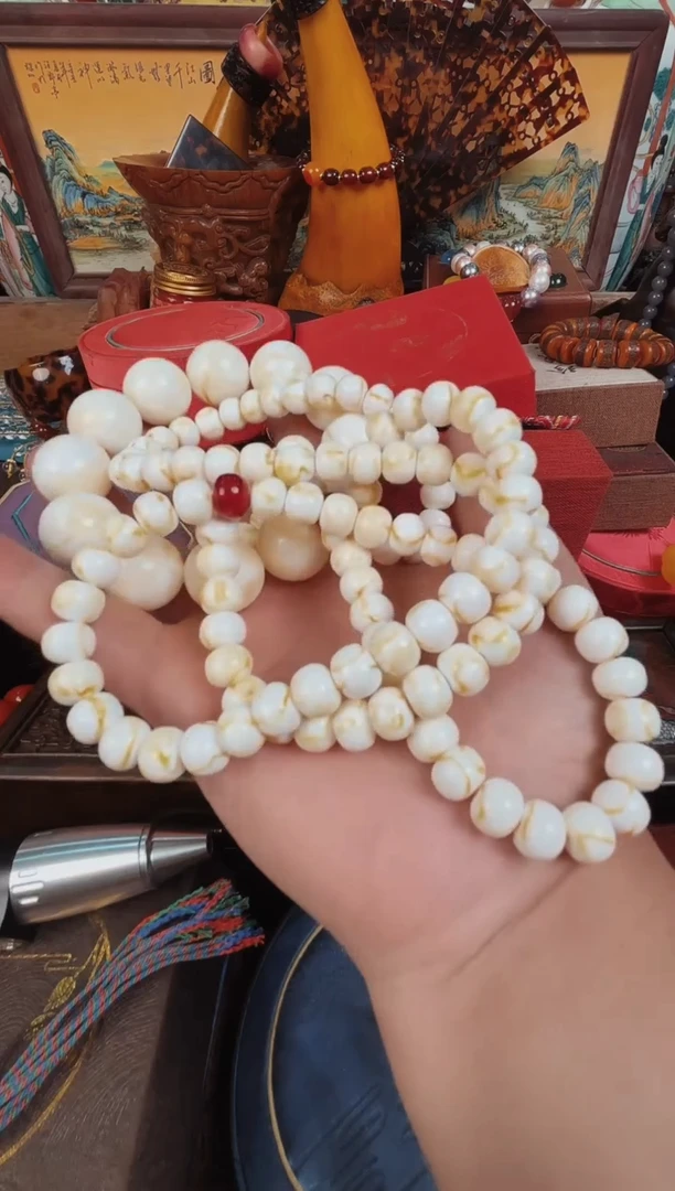 【闪购商品】蜜蜡手链未镶嵌琳专属哈哈哈哈哈哈