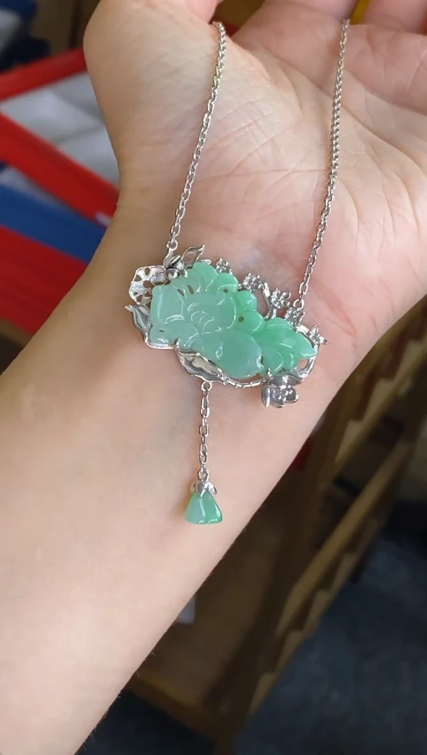 颈饰银S925镶嵌翡翠净货15445