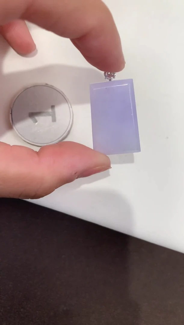 颈饰18K金镶嵌翡翠天然缅甸A货翡翠