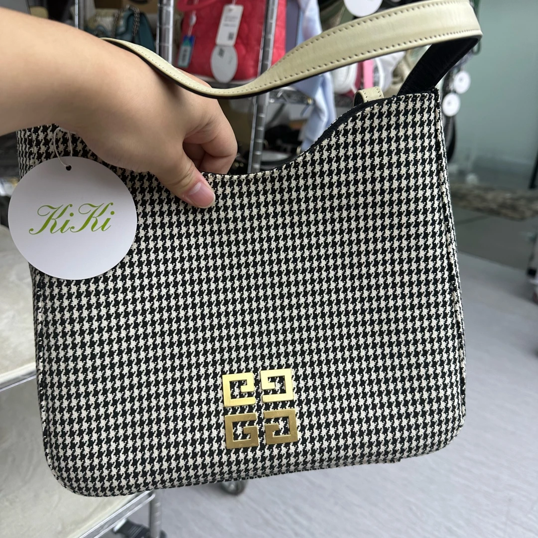 95新 Givenchy/纪梵希 /KIKI/单肩包/15699021